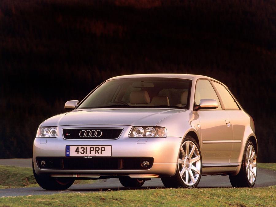  Audi S3 (8L) 2001 года  (UK) (фото 5 из 5)